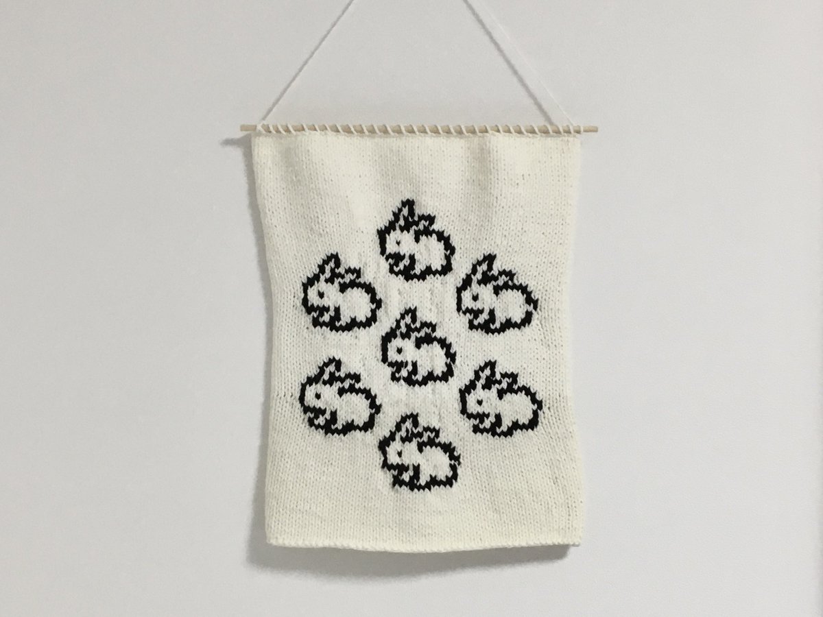 엉망진창 첫 배색 ••