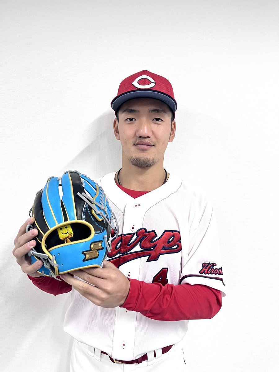 プロスピコラボグラブ 広島東洋カープ 矢野雅哉選手と📸 矢野選手から