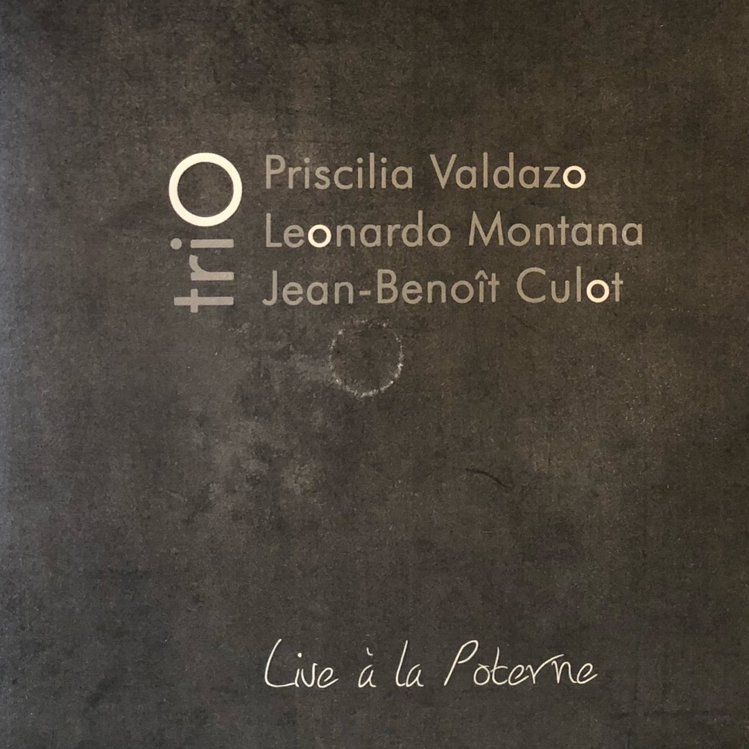 musicanossa's tweet photo. #nowplaying: Milestones / Live à la Poterne by triO - Priscilia Valdazo / Leonardo Montana / Jean-Benoît Culot https://t.co/9qqTcgAgbf https://t.co/EVgjM98mEo