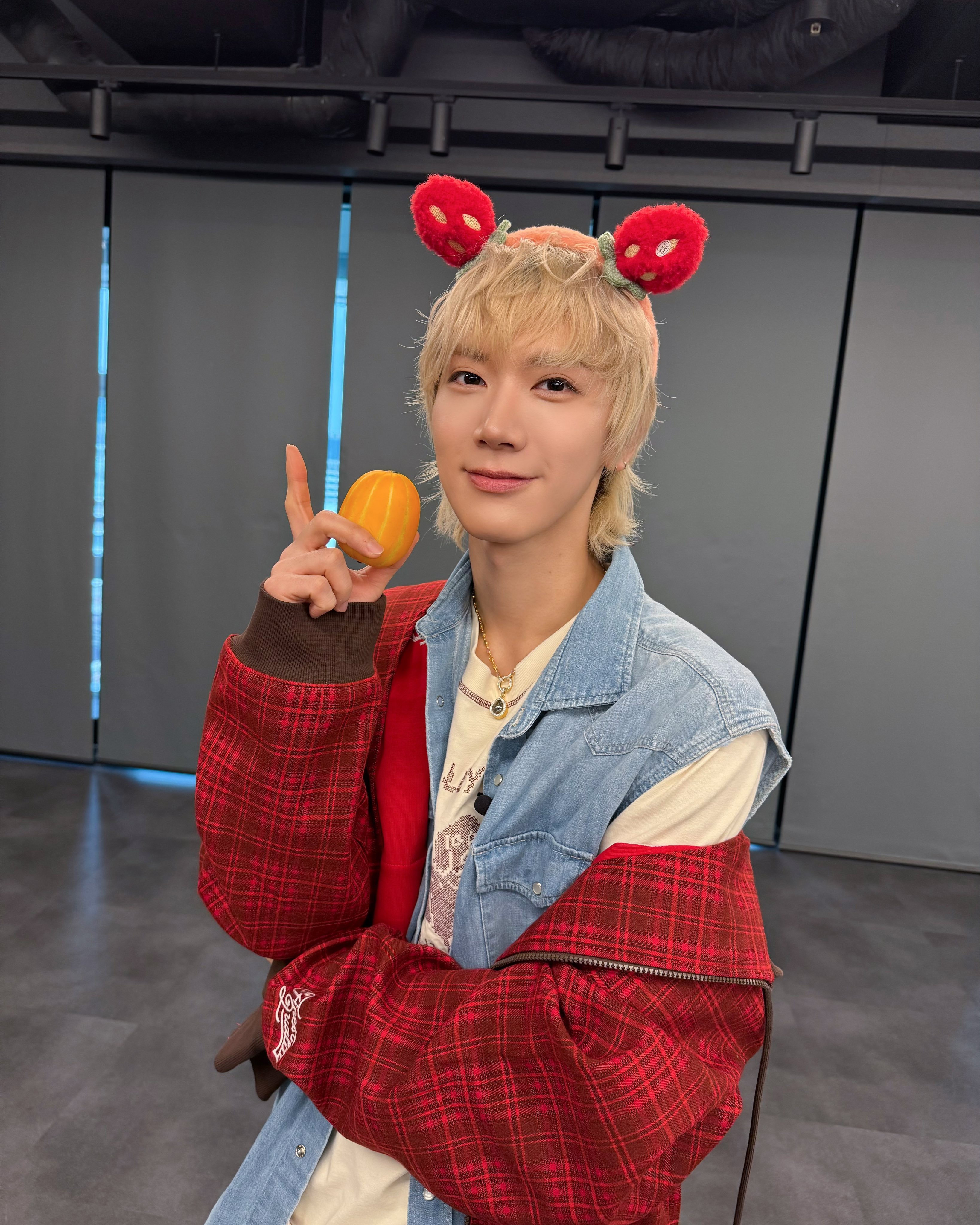 WayV LAND テン カチューシャ TEN CANELE 텐 李永钦 威神V What's your stop?🚏 #TEN #李永钦 #텐 #WayV #威神V #BIGBANDS