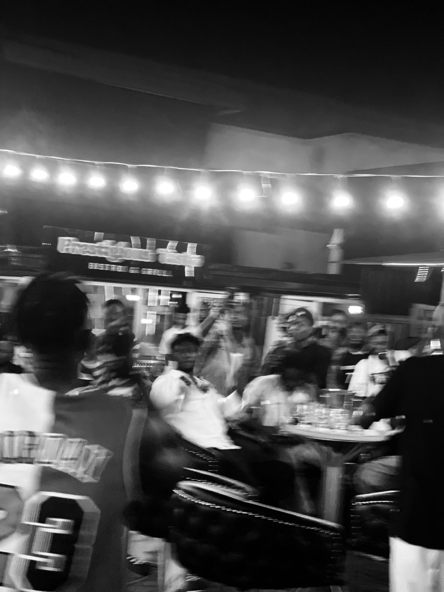 freesmokeradio's tweet photo. HUGE THANK YOU to everyone who made #SingAndPlay17 at Amber Car Park a NIGHT TO REMEMBER! Your energy was ELECTRIC! We're grateful for the love and support #SingAndPlay
#SeeyouinApril
📷 @otonko_eri https://t.co/DY9k8aDhSO