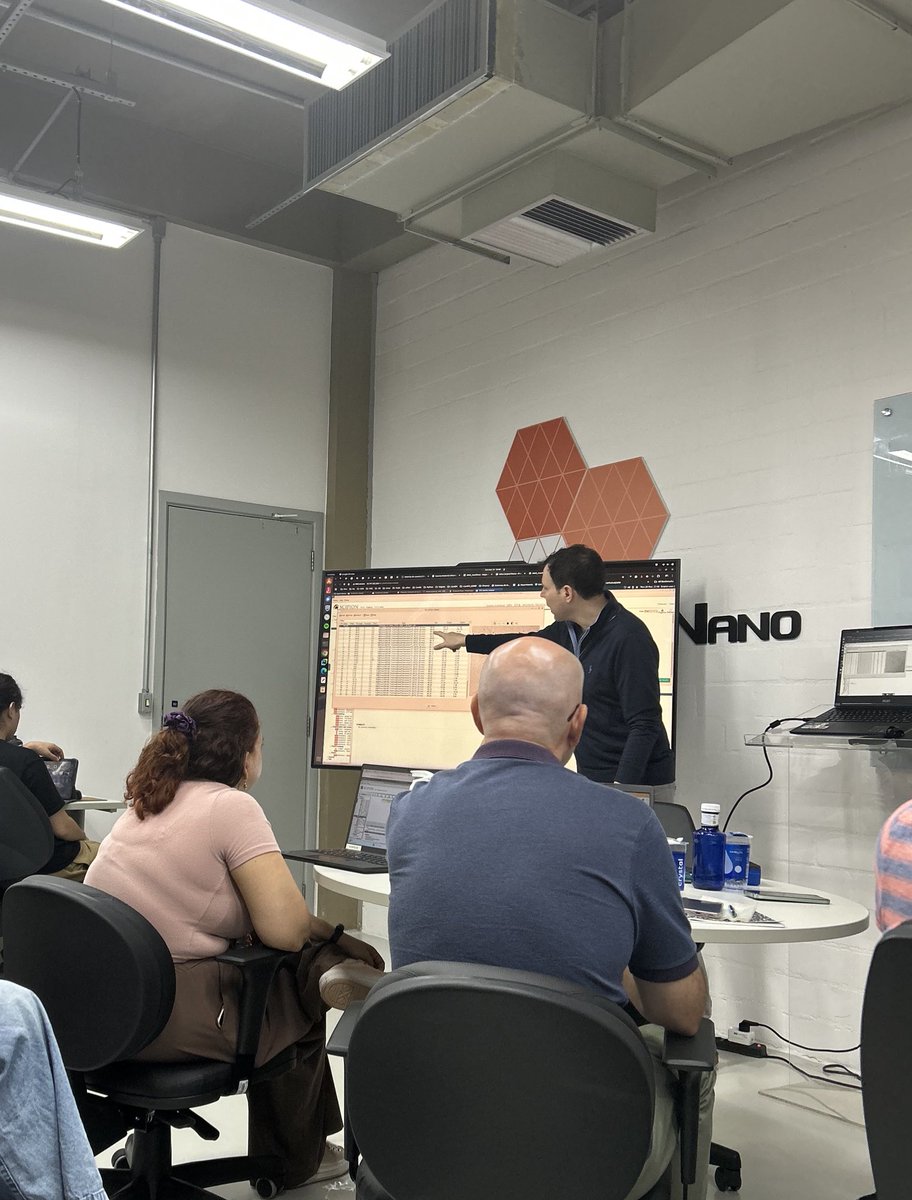 Nicolás Chamorro tweet media