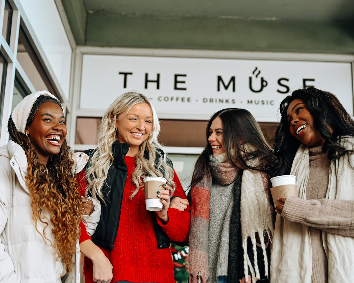 AlimentsNB's tweet image. Les torréfacteurs du Nouveau-Brunswick offrent le remède idéal pour égayer vos matins frisquets. Que vous aimiez l’atmosphère chaleureuse d’un café ou le confort de votre maison, commencez votre journée avec une délicieuse tasse de café et achetez local pour de bon! ☕️❤️☀️