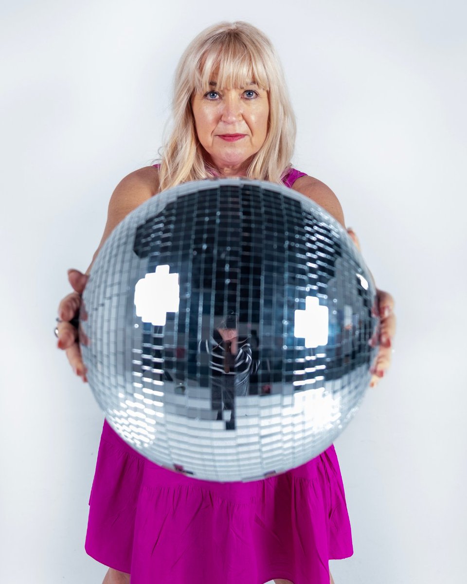 Pinklinkladies's tweet image. 👟 Footloose and fundraising!
I’m dancing for 12 hours (yes, with two left feet) to raise money for breast cancer support.
No rhythm, just heart.
Please donate + enjoy the chaos 💖
👉 justgiving.com/page/coral-hor…
#DanceForACause #BreastCancerSupport #EVADanceChallenge