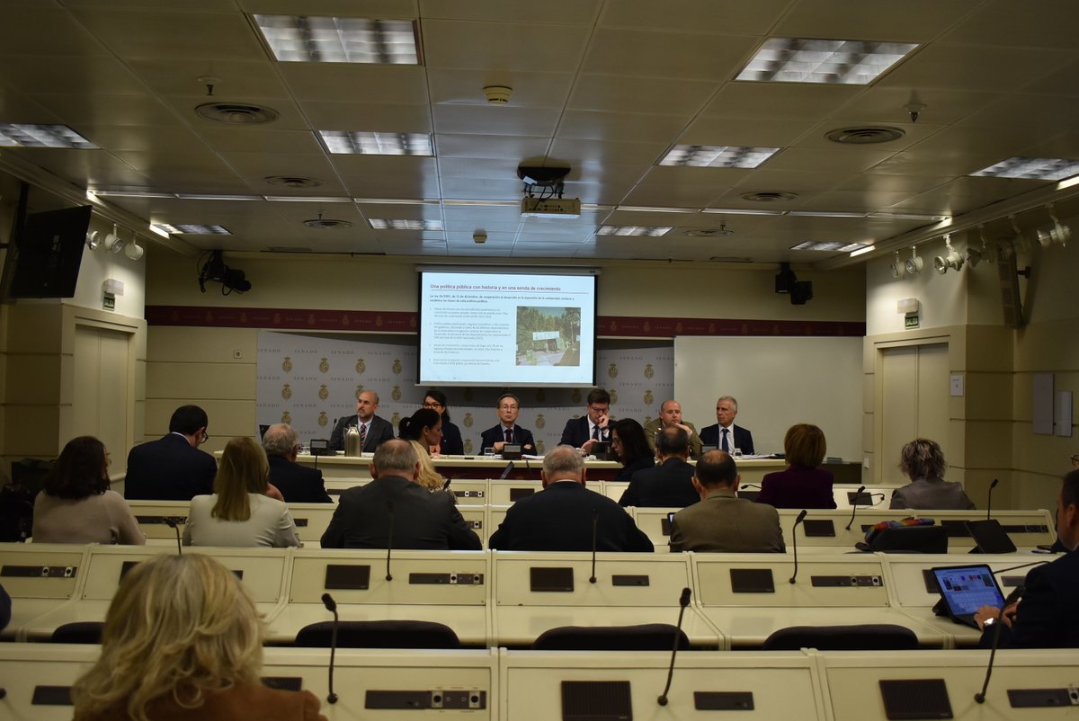 👉Finalizan las comparecencias en la Comisión de #CooperaciónInternacional

➡️ Web: senado.es/web/actividadp…

📄 Noticia: senado.es/web/actividadp…