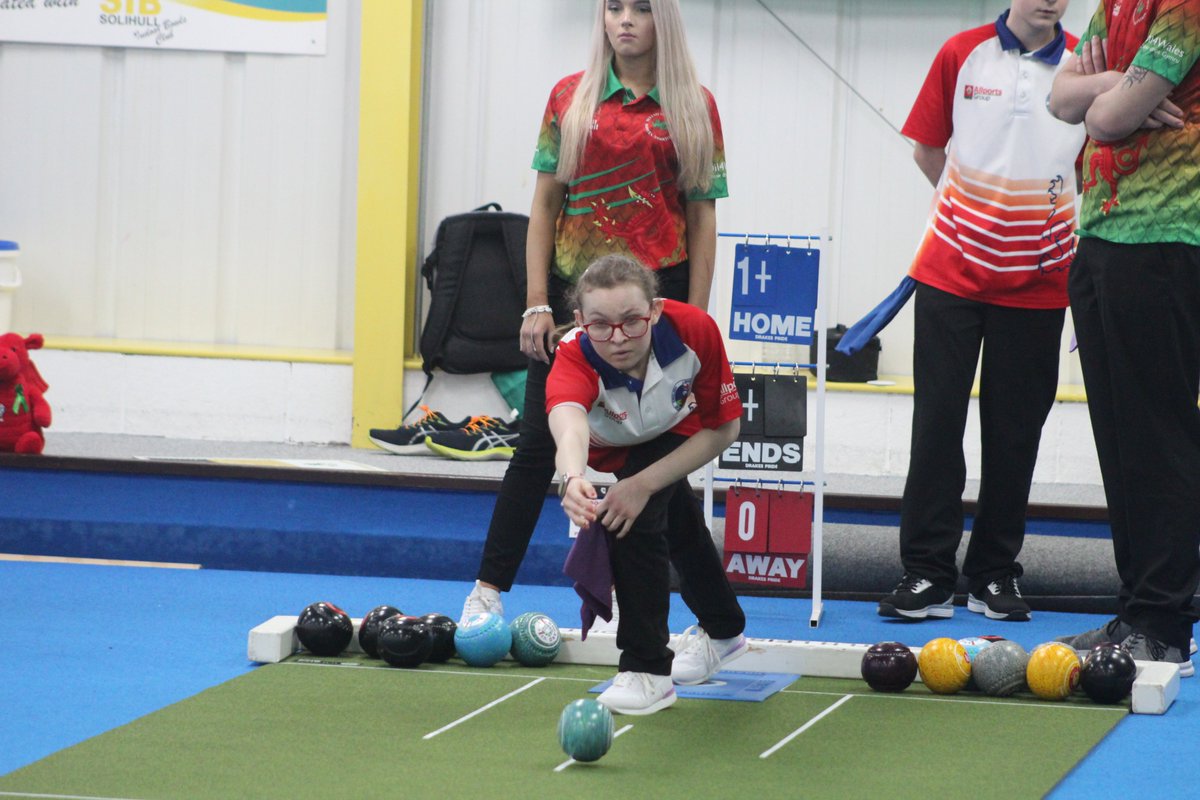 BowlsDA's tweet image. Short Mat Bowls Action This Weekend!
📍 Melton & District IBC
🏆 Sat 29 Mar – U18s National Finals
🏆 Sun 30 Mar – Inter County Championship Final
🕙 Play starts 10am
🎟 FREE entry – all welcome!
Watch top players compete in these exciting ESMBA events! #ShortMatBowls #ESMBA