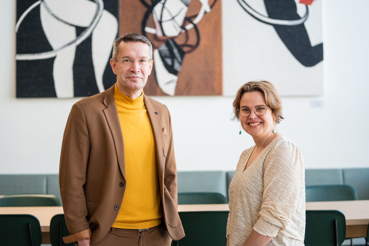 Vaasan yliopiston tutkimusyhteistyö Pohjanmaan hyvinvointialueen kanssa tuo uusia näkökulmia ja ratkaisuja sote-johtamiseen.

➡️ Lue lisää: uwasa.fi/fi/uutishuone/…