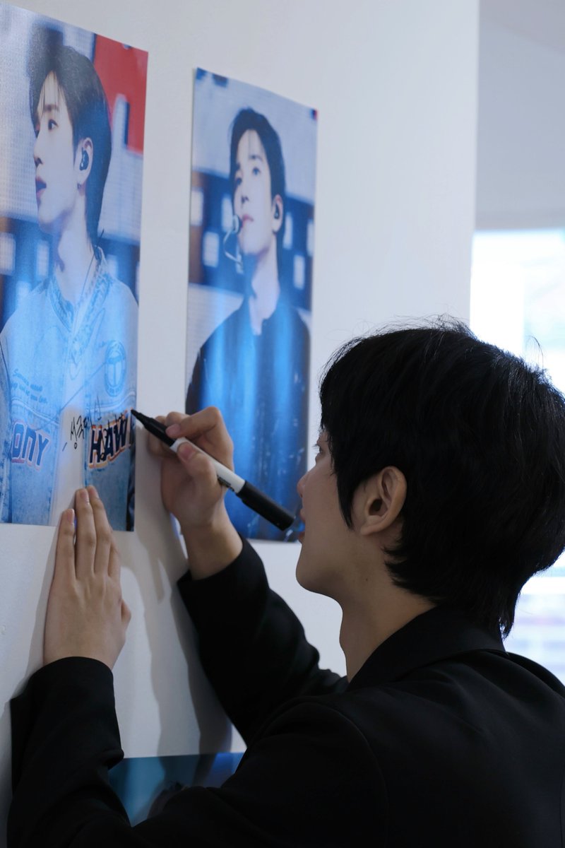 Spring Blossom tweet media