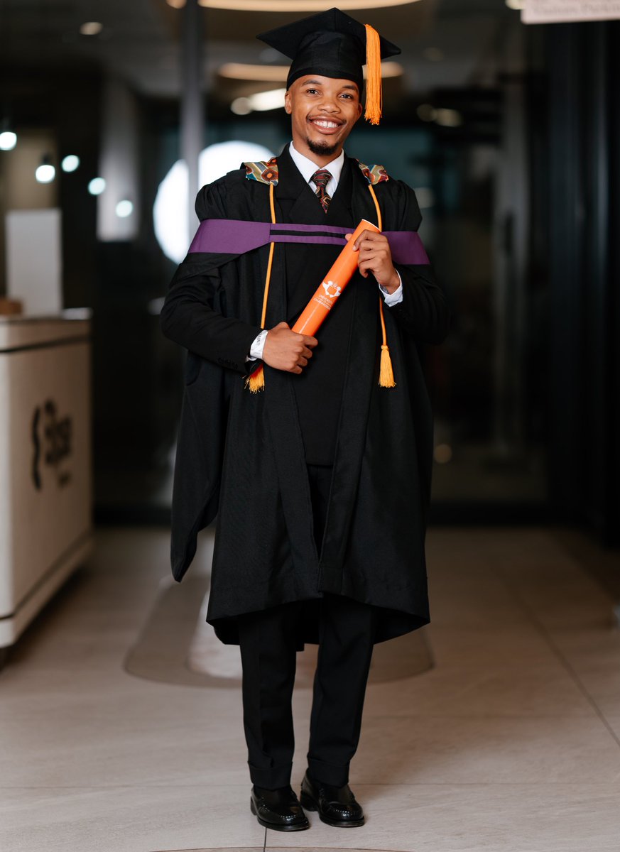ikho_kw's tweet image. A qualified health practitioner 👨🏽🎓 ❤️📜