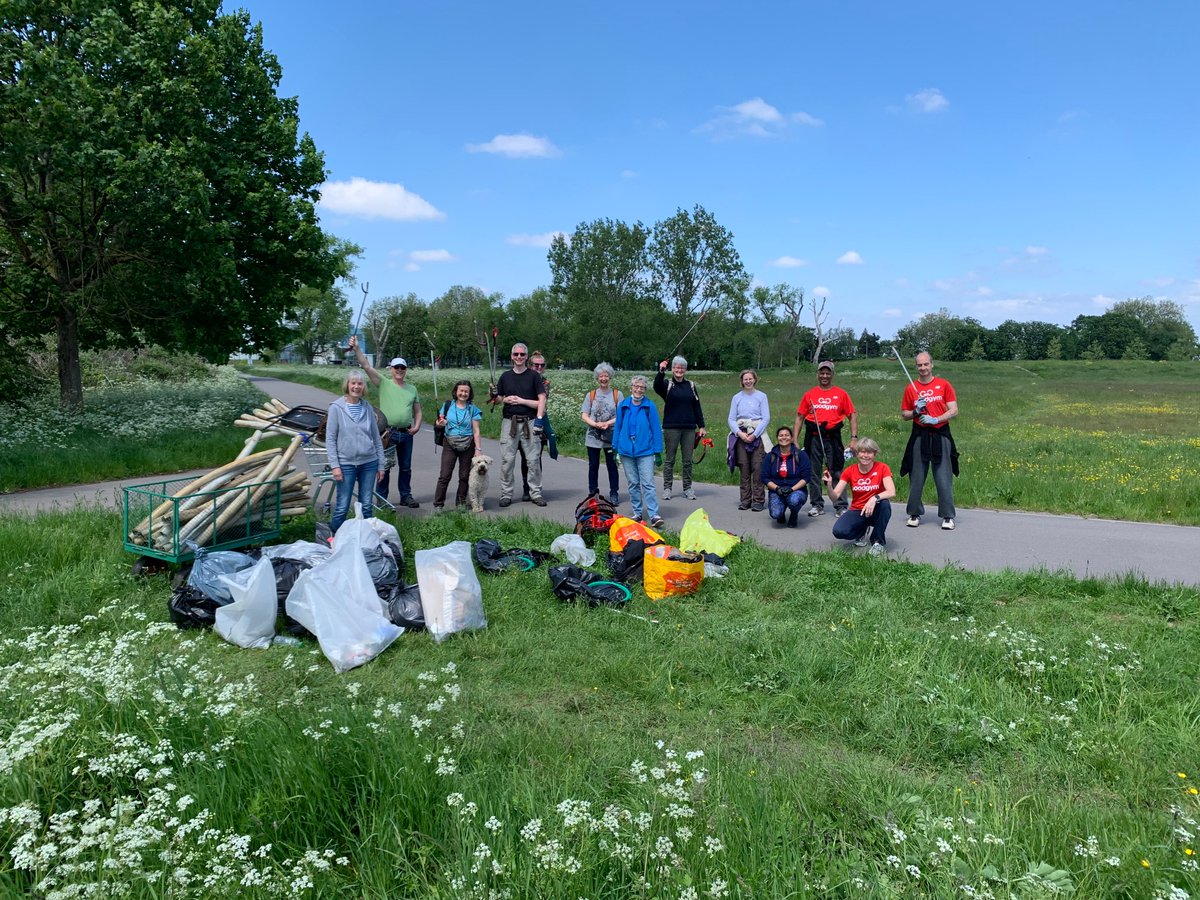 If you're free this Sunday at 11am, please join us for our monthly litter pick on woolwich common. All equipment provided. Remember clocks will have changed!