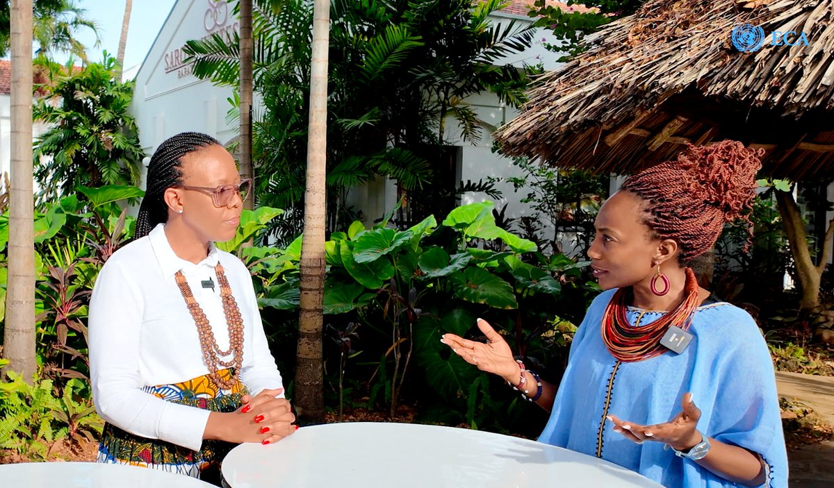 ECA_OFFICIAL's tweet photo. #In5Minutes: Civil society &amp; diaspora perspectives on #FreeMovement and #LabourMobility in Africa. 

 "As diaspora, what happens in the continent is our business" - @Paddito30 with #NdinayeCharumbira #SubaChurchill, @ATPC2, #AUC-#ECA 

Watch 👉🏽  https://t.co/2dYjWj9At0 https://t.co/SXlupWvU8U