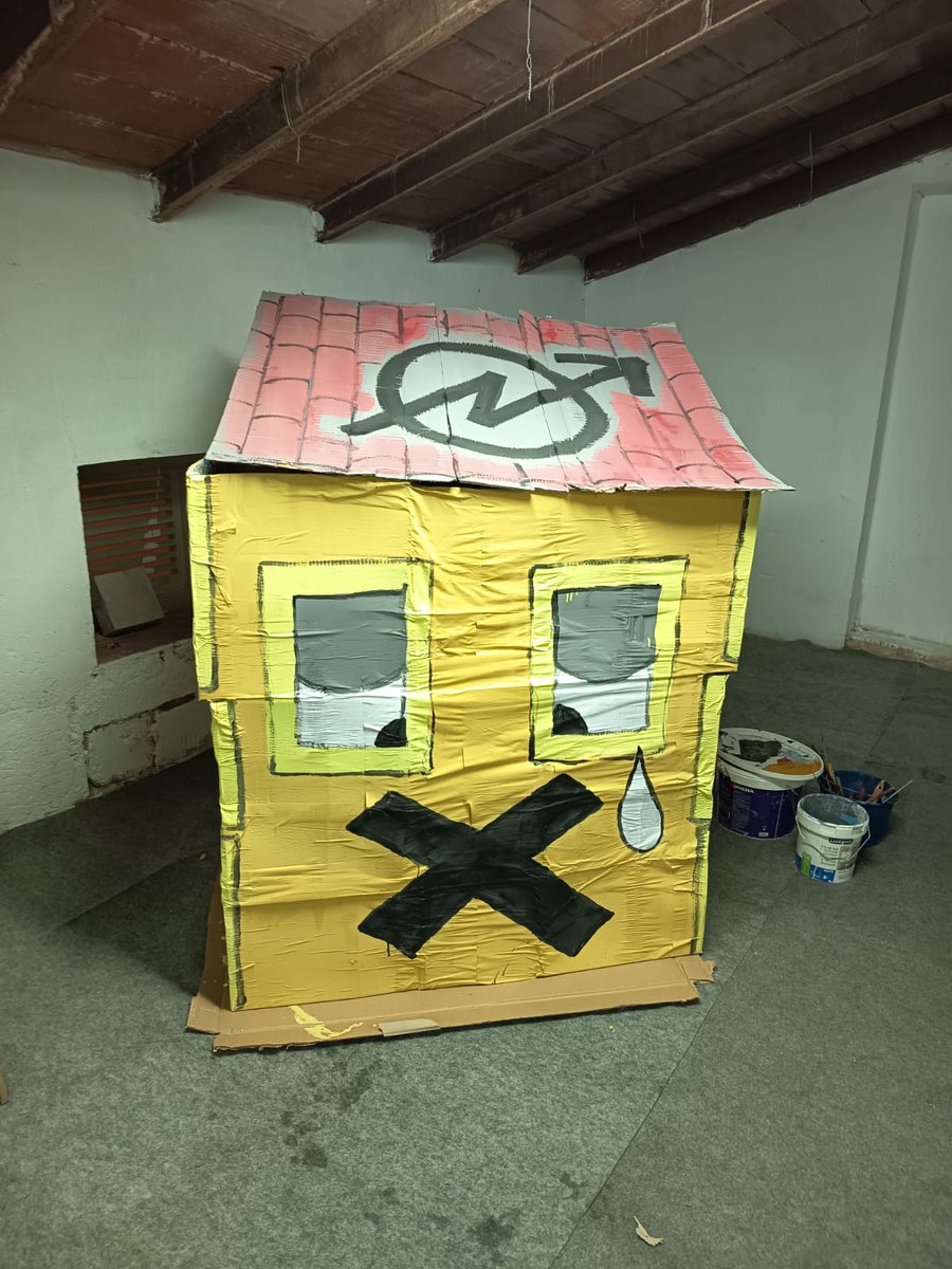 perfilomega's tweet photo. El que haurien de ser les falles 💖
🧵 https://t.co/MfIdw8GaLj