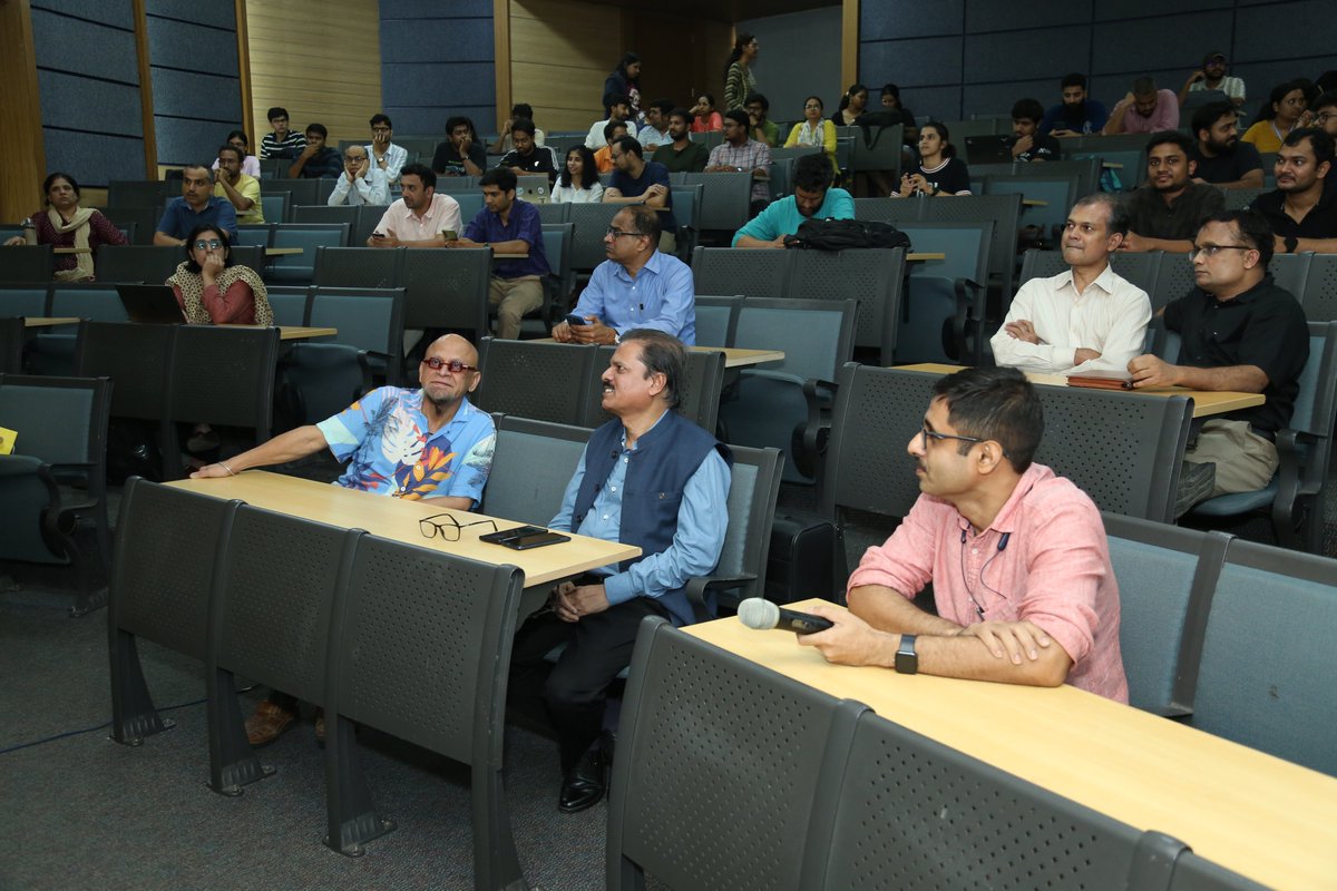 ClimateIITB's tweet photo. 👏🙏😇@ClimateIITB is immensely pleased and honored to have hosted Dr. Mrutyunjay Mohapatra, DG of Meteorology, @Indiametdept @moesgoi &amp; 3rd VP &amp; PRI @WMO 

His informative and insightful talk on the 150 years of IMD's inspirational weather journey: https://t.co/mmyBYZoKyL https://t.co/V5lm90Pn1r
