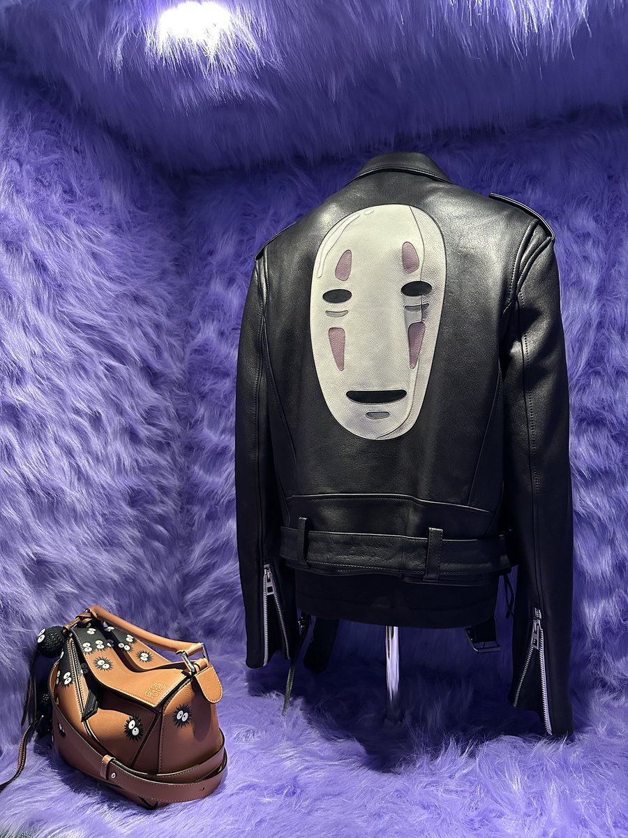 Post by Tokyo Art Beat on X: カオナシ革ジャン