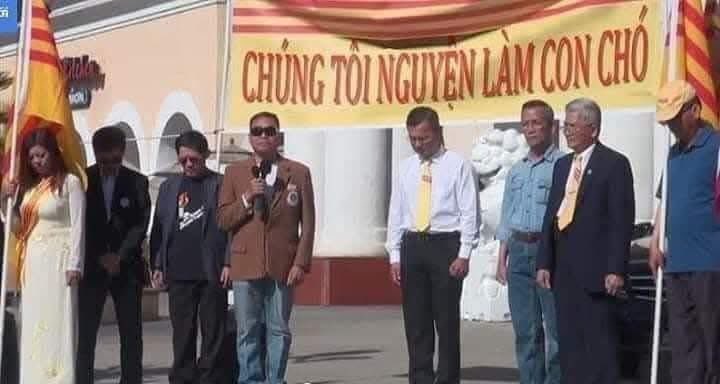 nguyenthai3979's tweet photo. @tringuyenongtam Và đây là hình ảnh 50 năm sau của mấy con chó Việt Nam công hoà 🤣🤣🤣🤣🤣 https://t.co/PUwXyHFX5I