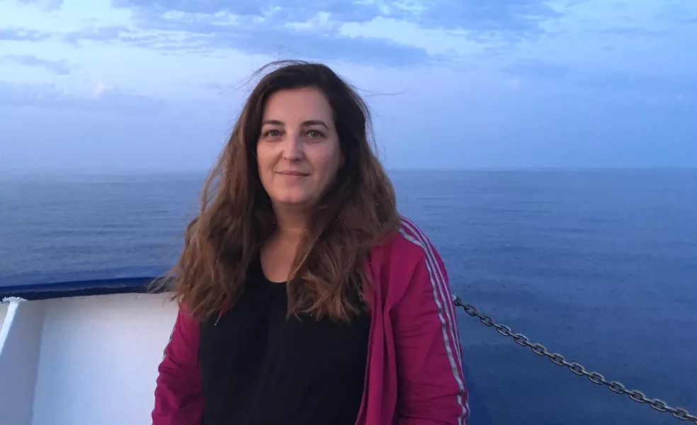 Hay vida en las fuentes hidrotermales oceánicas: bacterias extremófilas que nos pueden ayudar a entender el origen de la vida🦠  

Nuestra compañera Isabel Ferrera estudiará su ecogenómica en la Universidad de Portland gracias a la Ayuda Salvador de Madariaga. ¡Enhorabuena!