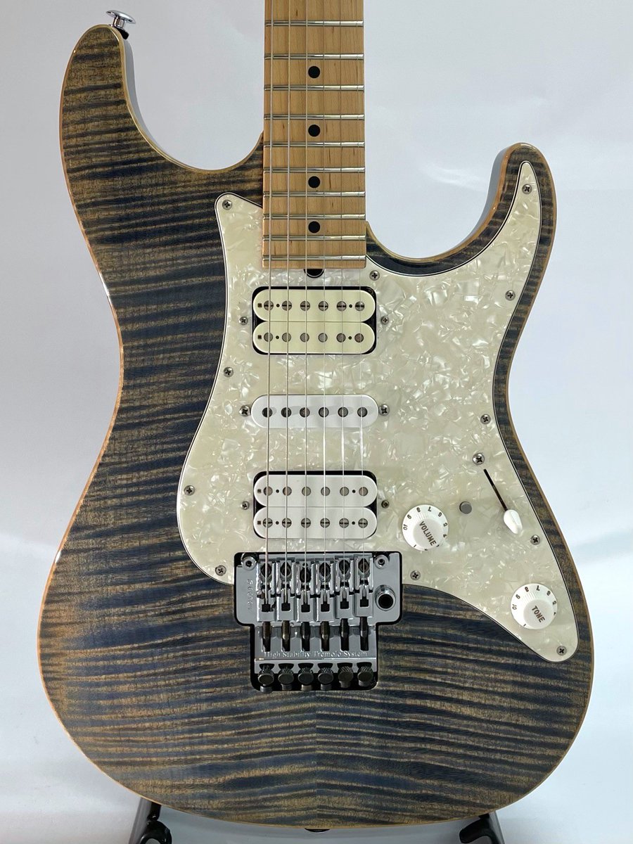 Suhr Pro Series S6 -Trans Blue Denim- Suhrがお好き？結構。ではます