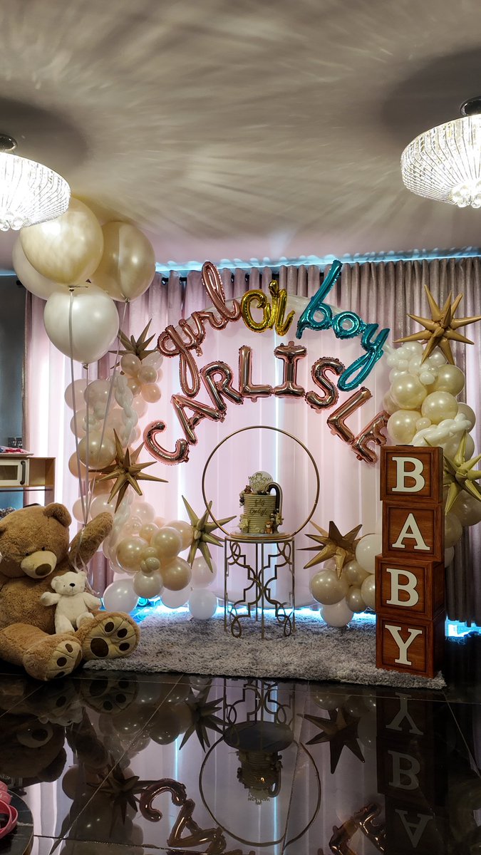 3 cakes and a gender reveal setup—all in one day! Didn’t think I still had it in me, but here we are! #ChefNurse #Baker #SweetCelebrations