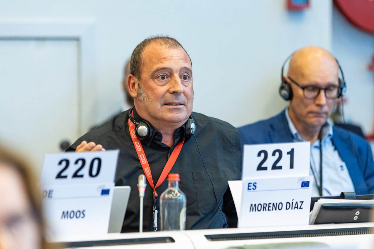 '#Polarisation is not casual, we can't be innocent about this. Polarisation is a political tool, used by the far right iacross the EU to divide society and challenge our democratic values'

<a href="/jamorenod/">🔻José Antonio Moreno Díaz 🇪🇺</a> #EESCPlenary