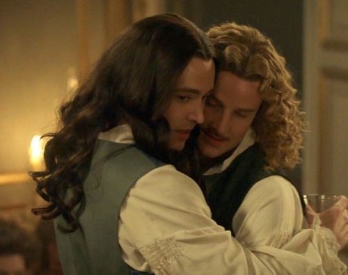 Why does versailles (2015) has litteraly no fandom, like there is long haired beautiful sassy men, toxic doomed yaoi, angst, girlbosses, it's heaven. Were is the tiktok edits?where is the fanfics? where is the fanart?  WHERE IS MY PEOPLE IM TWEAKING #Versailles