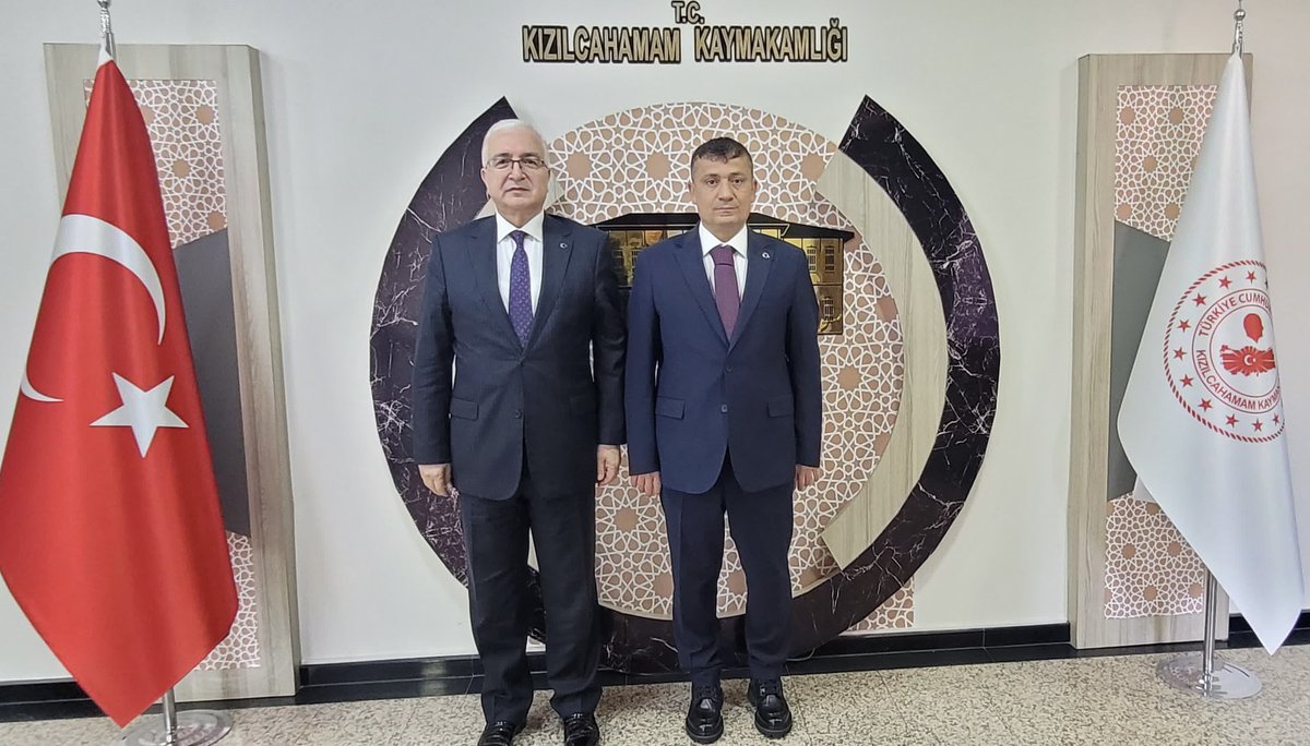 🇹🇷Ankara Vali Yardımcımız Sn. Gürsoy Osman Bilgin Kaymakamımız Sn. Dr. Nuri Mehmetbeyoğlu’nu [<a href="/nmehmetbeyoglu/">Dr. Nuri MEHMETBEYOĞLU</a>] makamında ziyaret etti. 
Kaymakamımız nazik ziyareti için Sayın Valimize şükranlarını sundu.