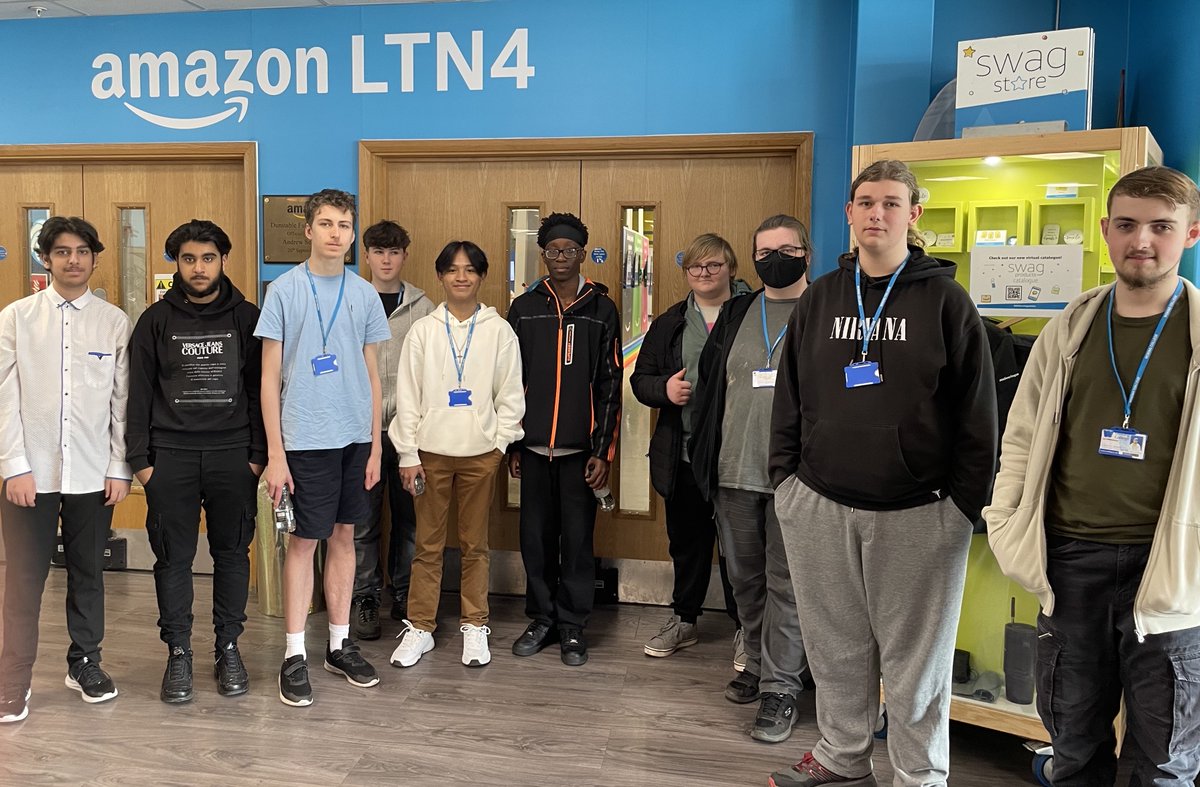 @wokingcollege Foundation IT students visited Amazon Fulfilment Centre in Dunstable. They explored smart robotics, stow &amp; packing areas, and watched automated conveyors. Great opportunity to learn about apprenticeships in the vast workforce!