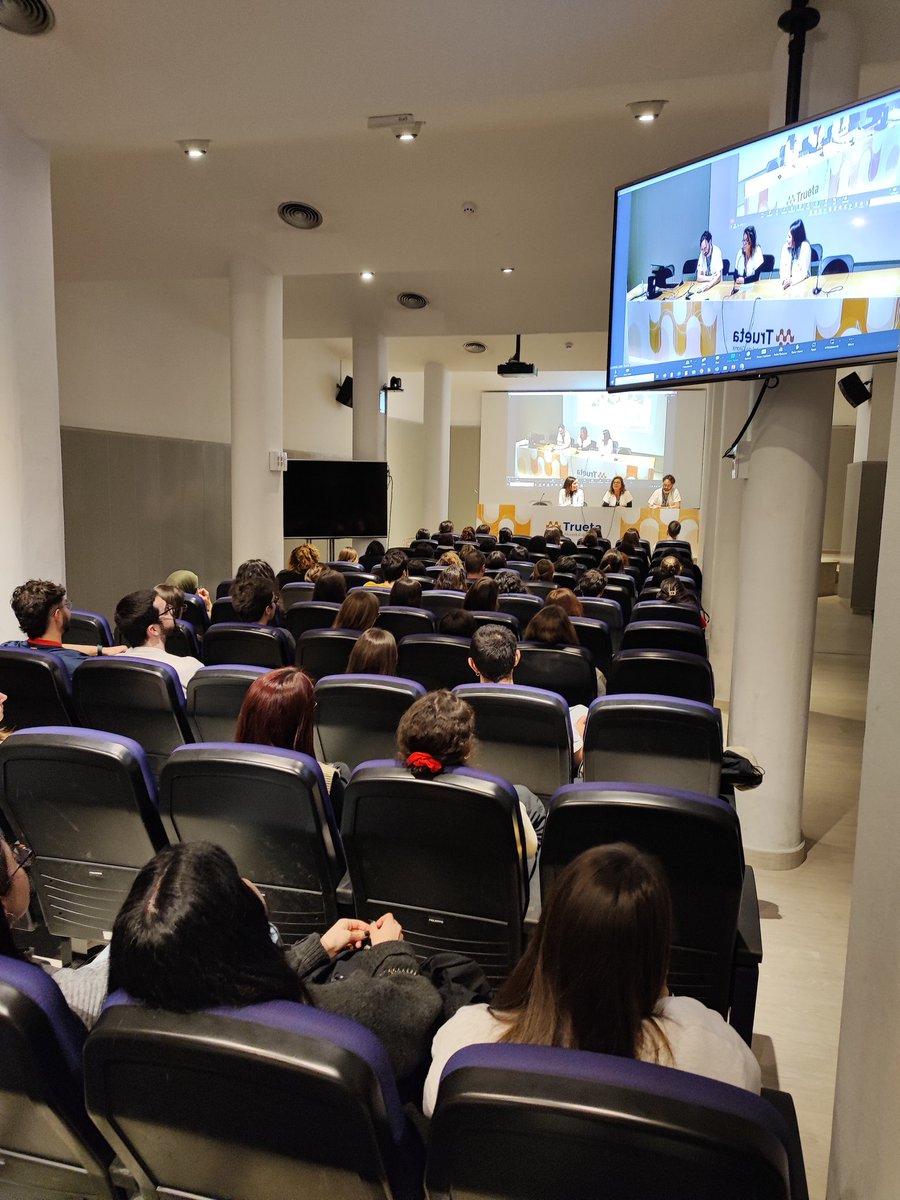 Hospital Trueta tweet media