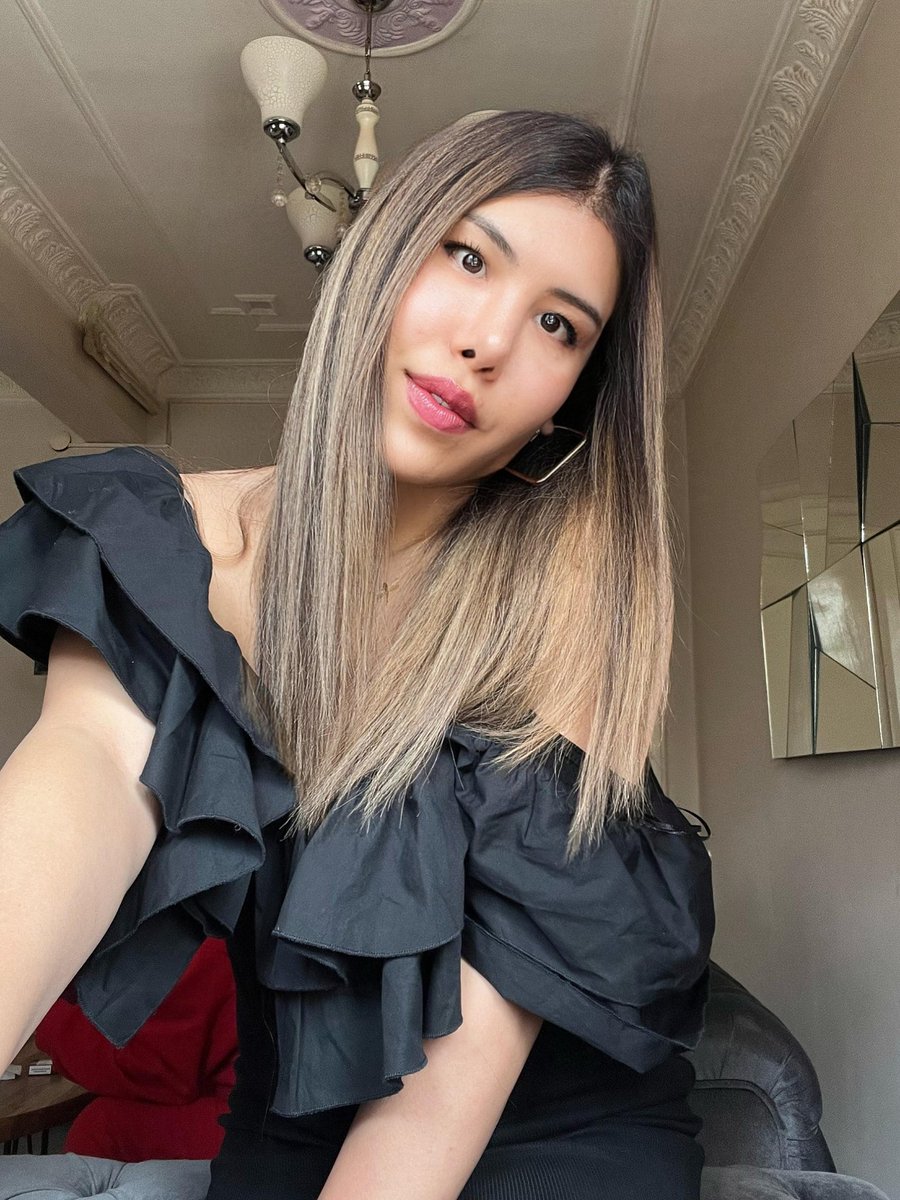 "Karakter zekâdan daha yüksek bir yerdedir."
#Ankara #çankaya #kizilay 
Ve Ankara:)