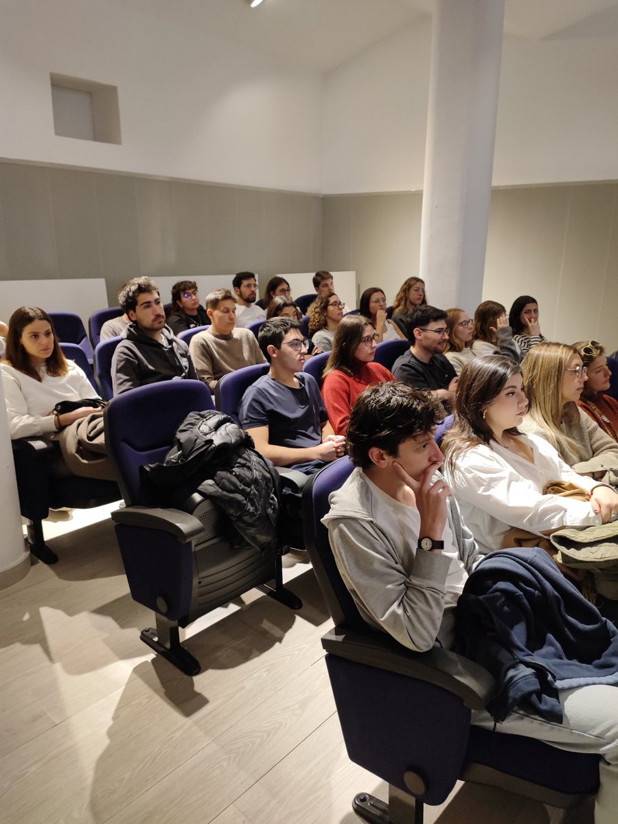 Hospital Trueta tweet media