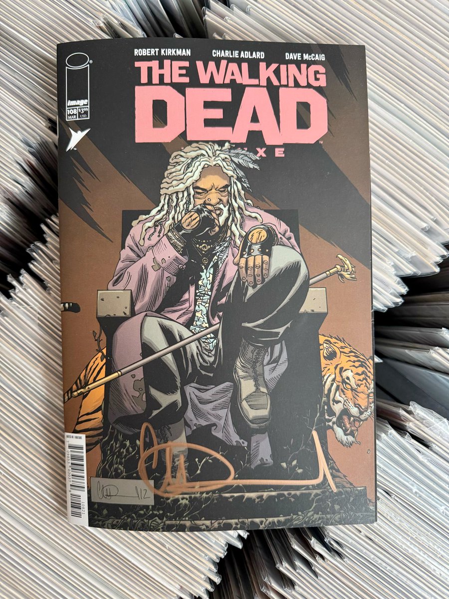 Sala de Peligro (@saladepeligro) on Twitter photo ⚠️ATENCIÓN, CONCURSO⚠️
Sorteamos un cómic de The Walking Dead firmado por el mismísimo CHARLIE ADLARD durante su sesión de firmas en Radar Comics. 🧟♀️
Para participar:
📌 Retuitea este tuit
📌Sigue a <a href="/radar_comics/">Radar Comics</a> y <a href="/SalaDePeligro/">Sala de Peligro</a> ⚠️ATENCIÓN, CONCURSO⚠️
Sorteamos un cómic de The Walking Dead firmado por el mismísimo CHARLIE ADLARD durante su sesión de firmas en Radar Comics. 🧟♀️
Para participar:
📌 Retuitea este tuit
📌Sigue a <a href="/radar_comics/">Radar Comics</a> y <a href="/SalaDePeligro/">Sala de Peligro</a>