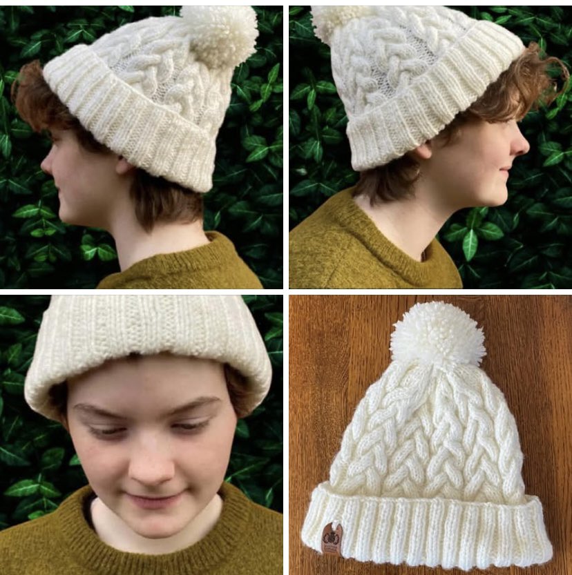 etsy.com/uk/listing/189…
Hand knitted wool blend beanie hat in Cream. Cable design snd Pom Pom - fits teen to adult head circumference 
#MHHSBD #firsttmaster #CraftBizParty