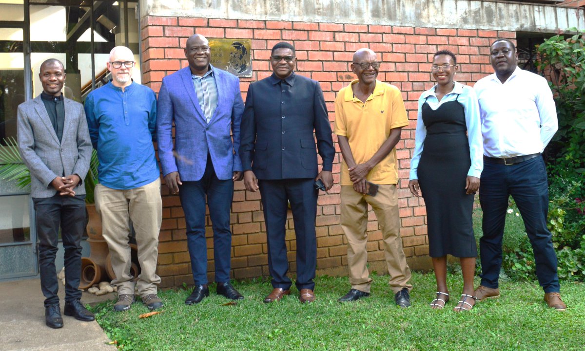 Southern African Research and Documentation Centre (@sardcnet) on Twitter photo Strengthening Partnerships: Teams from <a href="/sardcnet/">Southern African Research and Documentation Centre</a> and <a href="/LIMCOM_SEC/">LIMCOM</a> met on January 26 to explore new collaboration opportunities.
The two institutions have a strong history of working together to address environmental and water related issues in the Limpopo watercourse Strengthening Partnerships: Teams from <a href="/sardcnet/">Southern African Research and Documentation Centre</a> and <a href="/LIMCOM_SEC/">LIMCOM</a> met on January 26 to explore new collaboration opportunities.
The two institutions have a strong history of working together to address environmental and water related issues in the Limpopo watercourse