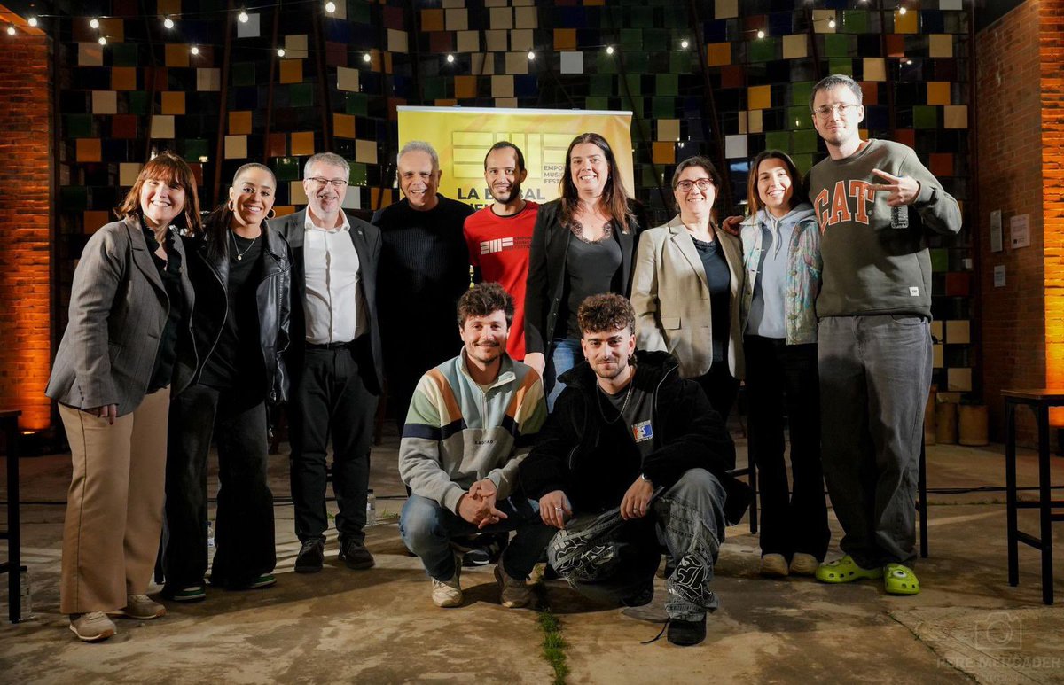 DiputacioGirona's tweet image. 🎸Sopa de Cabra, Miki Nuñez, Lildami, Sara Roy, Triquell i Anna Gisbert, seran alguns dels artistes destacats de la 4a edició de l’@empordamusicf

🗣️ La presentació de la programació ha tingut lloc al @TerracottaMuseu.

🗣️ Hi ha participat la diputada de la #DdGi Vanessa Peiró.…