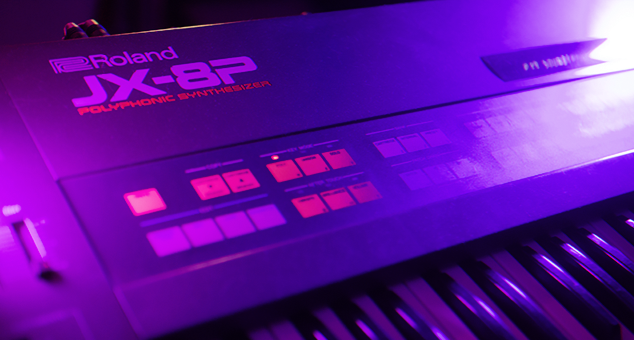 The gorgeous JX-8P, meticulously sampled for Kontakt.
patreon.com/c/morphoice