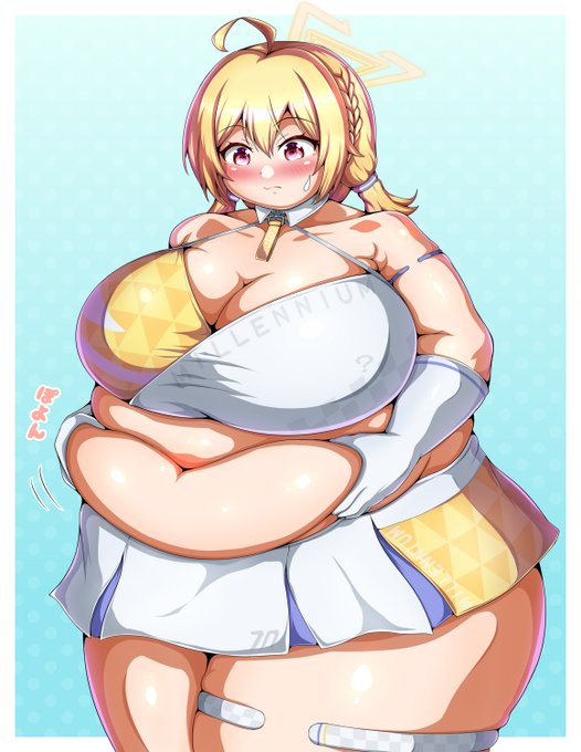 お腹が気になるぽっちゃりチアコトリさん 