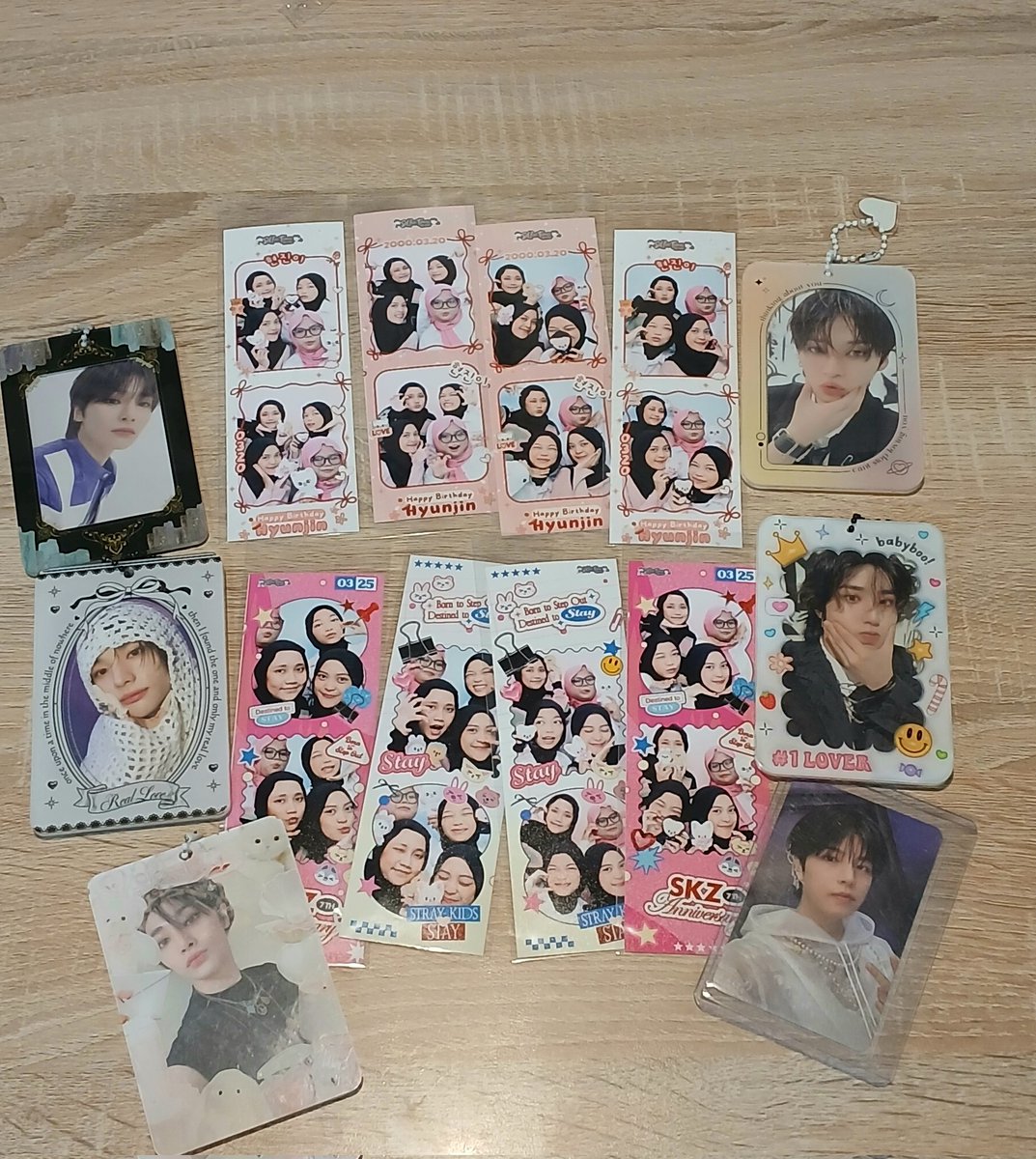hynjiinnnn_'s tweet photo. so cuteee ๐
thank you photoframe event by @Hyune_ID @ladyfoxiny
{@yjilve @kkurominho @nnmngmng}
#IntoTheHyunieverse
#HappyHyunjinDay
#StrayKids7thAnniversary
#BornToStepOutDestinedToStay https://t.co/VlTuc301ry