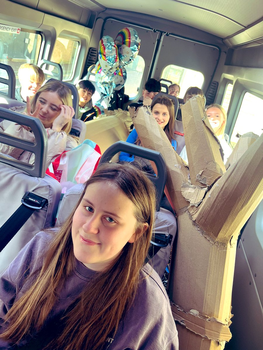 SharplesPerformingArts (@pasharples) on Twitter photo The bus is loaded with 13 young actors… and a tree!
The Lowry, Sharples Company of Trees are coming for you!
<a href="/SharplesSchool/">Sharples School</a> The bus is loaded with 13 young actors… and a tree!
The Lowry, Sharples Company of Trees are coming for you!
<a href="/SharplesSchool/">Sharples School</a>
