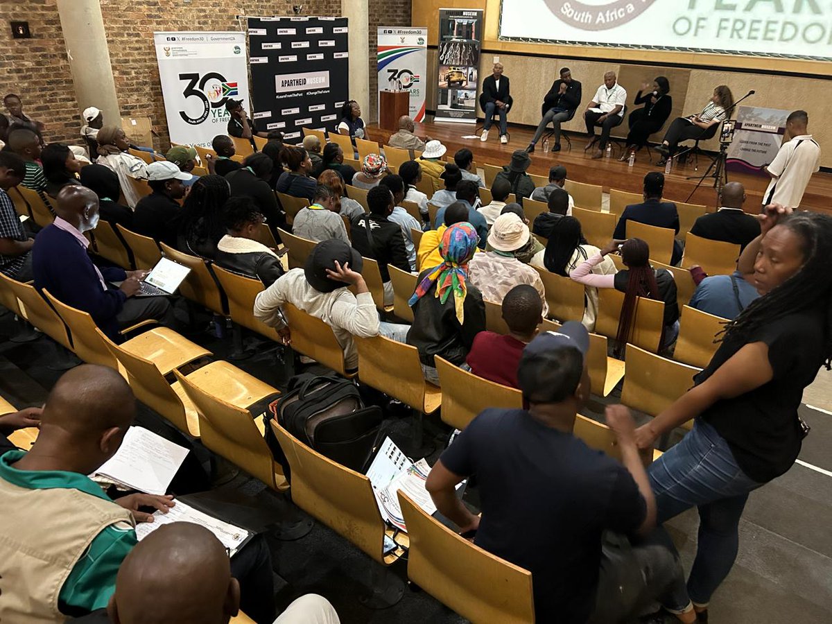 GCISGauteng's tweet image. #30yearsoffreedom 30 years of Freedom youth dialogue under the theme 'Youth and Economy"... at Apartheid Museum,  in Ormonde Johannesburg South, engaging in economic challenges and possible opportunities for youth. @CityofJoburgZA @GautengProvince @GCIS_Ekurhuleni @GCIS_IRC