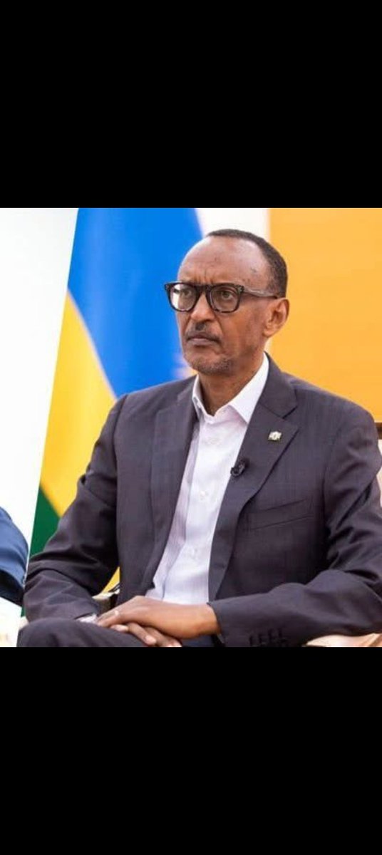 manariyoVia's tweet photo. 🔴 ❶ Il est temps que le monde ouvre les yeux : derrière les discours de coopération se cache un plan de déstabilisation !
🟠 ❷ Les Burundais ne sont ni naïfs ni endormis ! Ce pays n’est pas à vendre ! #BurundiFier
#KIZURA #KIRAGWANIRWA @IntumwaNews https://t.co/QOW4BSeiOp