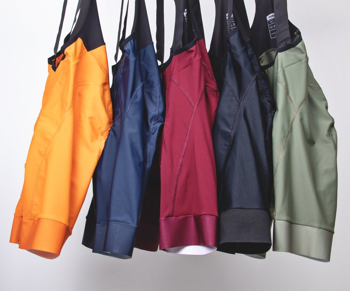 La familia crece; y tu estilo sobre la bici también 😉 Descubre los nuevos colores de nuestra colección de culotes S-Pro.
¿Cuál es tu favorito? 👉 mobelsport.com/etiqueta/culot…