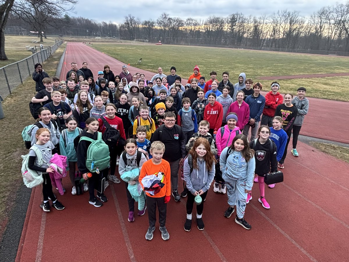 ahirschoff's tweet photo. First day of Maple Hill Milers- all smiles for these 4-6 graders and their high school coaches!  Great way to start the day!! https://t.co/y4DYndIMdk