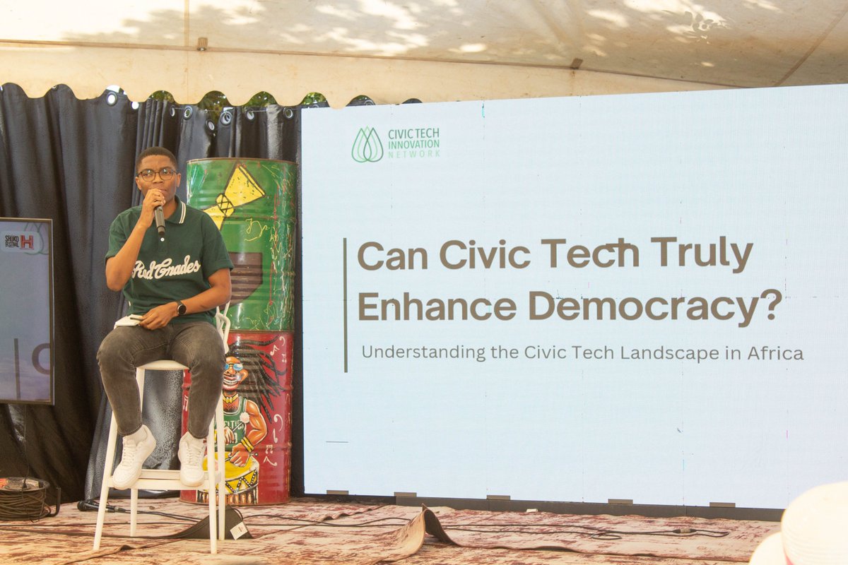 MagambaNetwork's tweet image. #tbt: Last year&apos;s Hub Unconference was all about bold talks; civic tech and democracy.

Here&apos;s to more conversations that spark change✊
Let&apos;s make a date for this year&apos;s Hub sessions and take things to the next level. 
#HubUnconference #CivicTech #Democracy