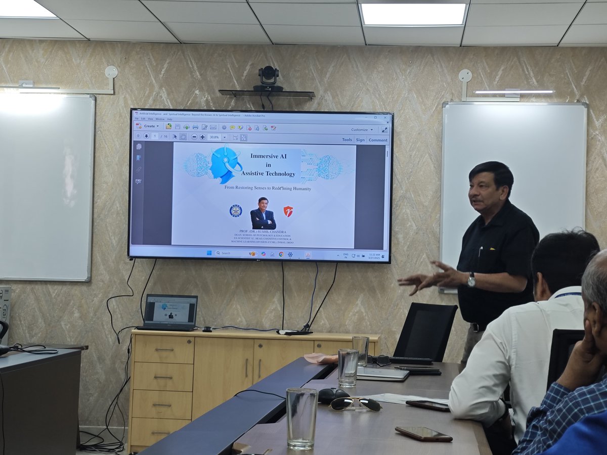 CSIR_CSIO's tweet image. Dr. Sushil Chandra, Former Scientist G, @DRDO_India -INMAS &amp;amp; now Dean at @RishihoodUni, delivered an insightful talk on Immersive AI in Assistive Technology at @CSIR_CSIO. Inspiring perspectives on tech for inclusivity! #AI #AssistiveTech #Innovation @CSIR_IND @DrJitendraSingh