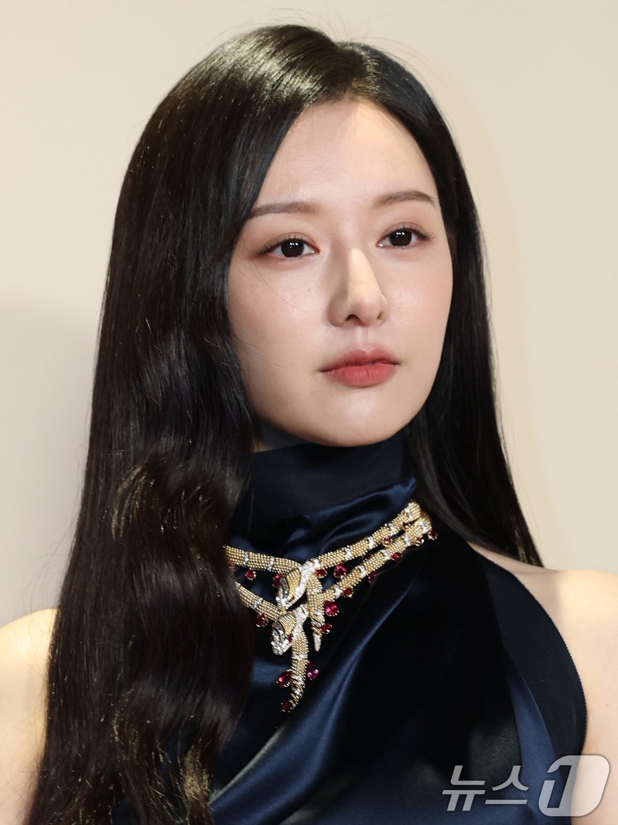 kdrama_menfess's tweet photo. •kdm• KIM JIWON AT BVLGARI FUTURA SEOUL https://t.co/zemNsVVYV2