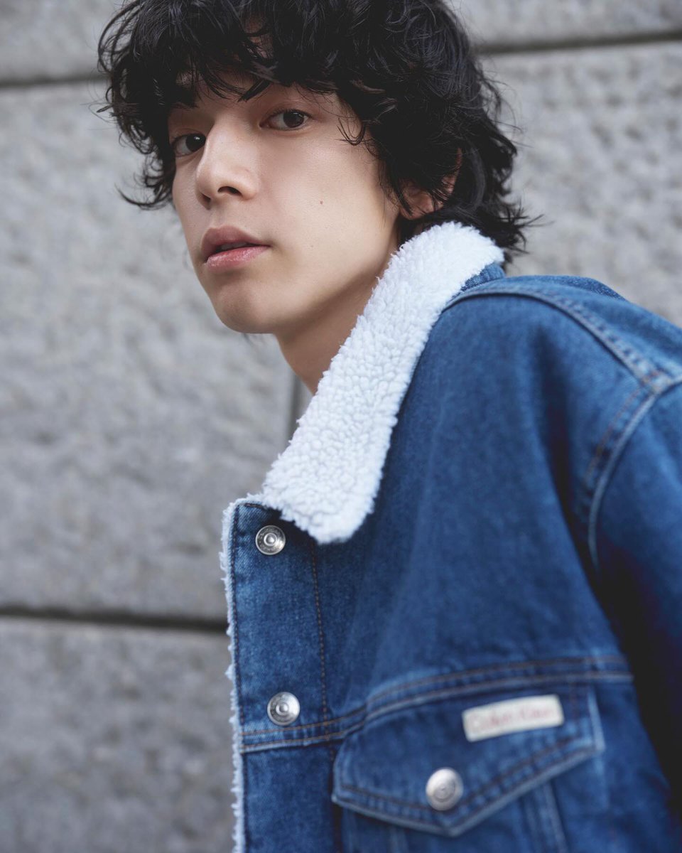 KPLUS 모델 마사키로 보는 빈티지펌 스타일링🌟

📸 마사키

#케이플러스 #KPLUS #모델 #Model #마사키