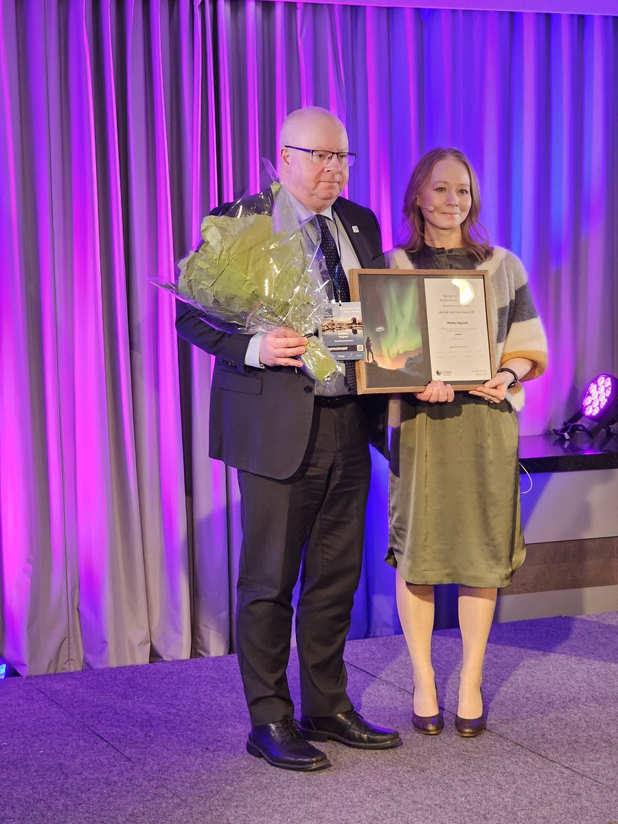 NOW: High North Hero 2025 is awarded to Norways Arctic ambassador @ArcticSAONorway for his extraordinary leadership of the <a href="/ArcticCouncil/">Arctic Council</a> 
So well deserved!