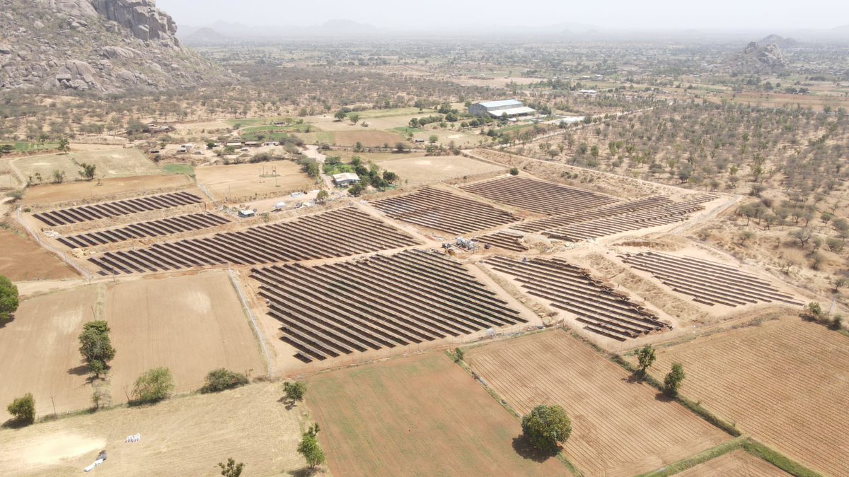 Today, UGVCL commissioned a new 8.000 MW solar plant at 66KV JALOTRA SS under the #PMKUSUM Component-C Feeder Level Solarization Scheme, ensuring reliable day-time electricity.

With this addition, UGVCL has now commissioned 33 solar plants with a total capacity of 91.327 MW!