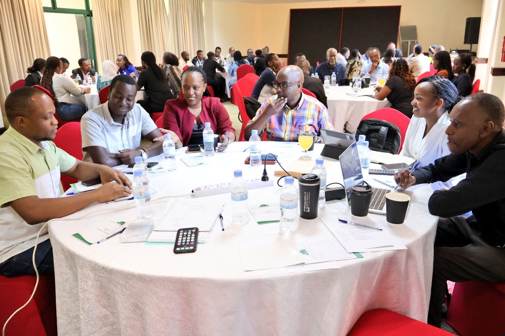 Horticulture Exporters Association of Rwanda (@hear_rwanda) on Twitter photo Our members & stakeholders are gathered at G.Hotel to review the HEAR Strategic Plan 2025-2028 Join us for an engaging session under the <a href="/ITCnews/">International Trade Centre (ITC)</a> Mark Up II Programme (EU-funded) as we discuss HEAR’s strategic priorities & explore its role in shaping Rwanda’s horticulture sector. Our members & stakeholders are gathered at G.Hotel to review the HEAR Strategic Plan 2025-2028 Join us for an engaging session under the <a href="/ITCnews/">International Trade Centre (ITC)</a> Mark Up II Programme (EU-funded) as we discuss HEAR’s strategic priorities & explore its role in shaping Rwanda’s horticulture sector.