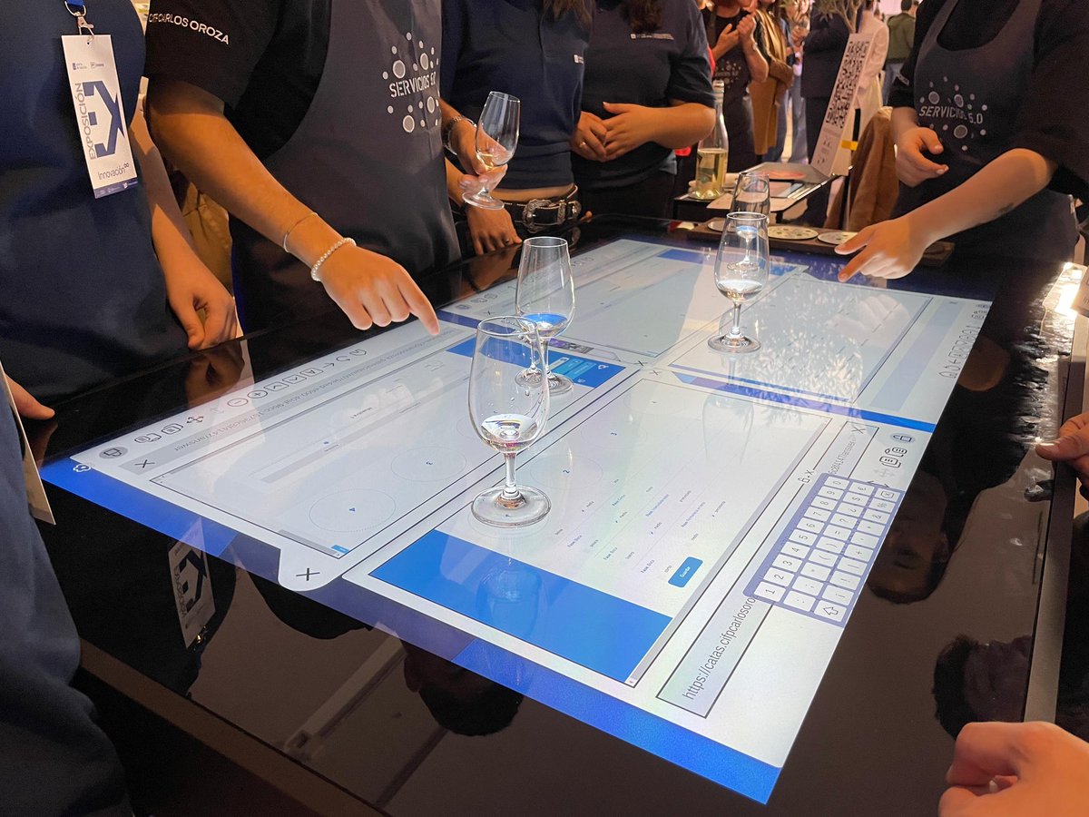 DigaliX's tweet image. Segunda jornada en #FPInnova2025 con @CarlosOrozaCIFP. 

✨Hemos colaborado con este centro pionero para el desarrollo de una BODEGA VIRTUAL basada en la tecnología de detección de objetos en superficie con #XTable.

✨Primer centro con AULA DE CATAS INMERSIVA #SIMMERSIVE.