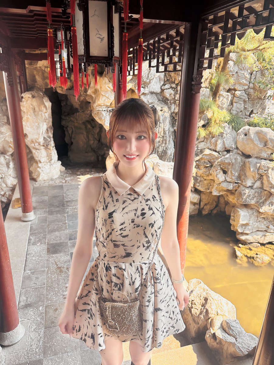 satsuki_miwa411's tweet photo. 上海にいってきました🐼🇨🇳
https://t.co/lnCg35rAlQ https://t.co/dQyjDtC16e